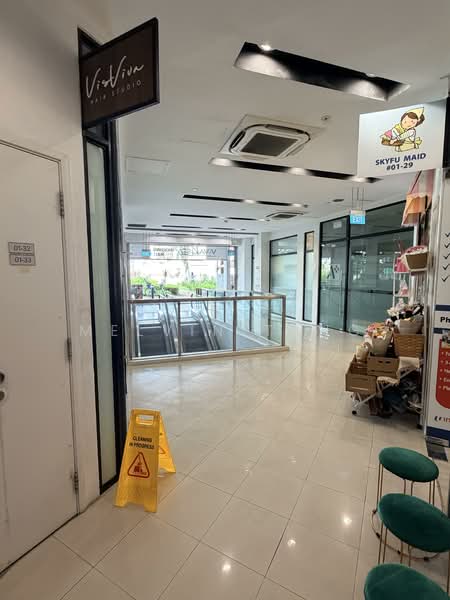 Viva Vista, 3 South Buona Vista Road, 409 sqft, Other Retail For Sale, by Melvin Tang, 500147477 - Corridor - CommercialGuru.com.sg
