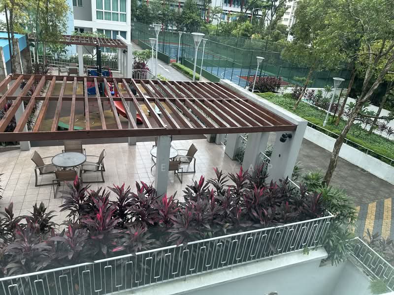 The Dew, 30 Bukit Batok St 21, Room Rental, 110 sqft, Executive Condominium For Rent, by Selena Yap, 500147492 - Exterior - PropertyGuru.com.sg