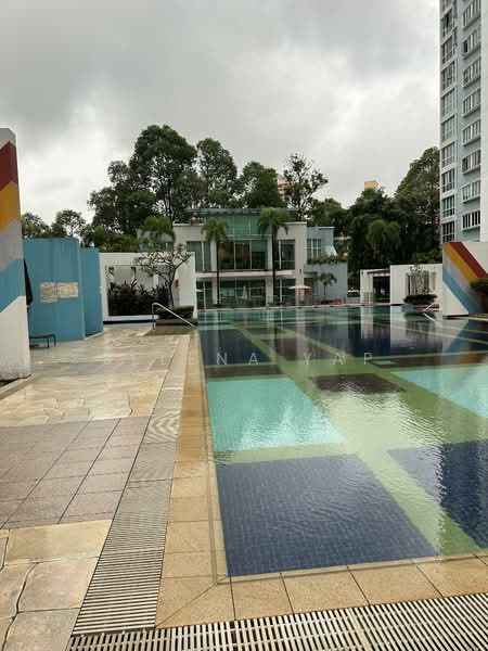 The Dew, 30 Bukit Batok St 21, Room Rental, 110 sqft, Executive Condominium For Rent, by Selena Yap, 500147492 - Pool - PropertyGuru.com.sg