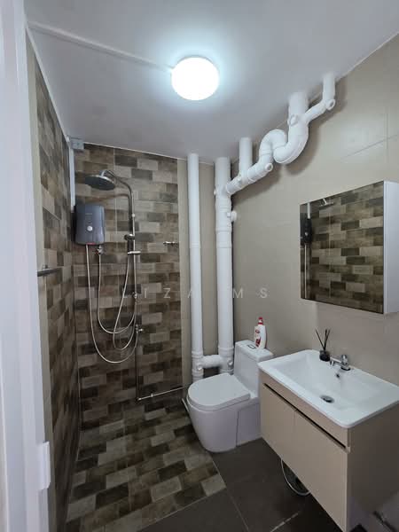 26 Chai Chee Road, 26 Chai Chee Road, Room Rental, 107 sqft, HDB Flat For Rent, by Liza MS, 500147494 - Bathroom - PropertyGuru.com.sg