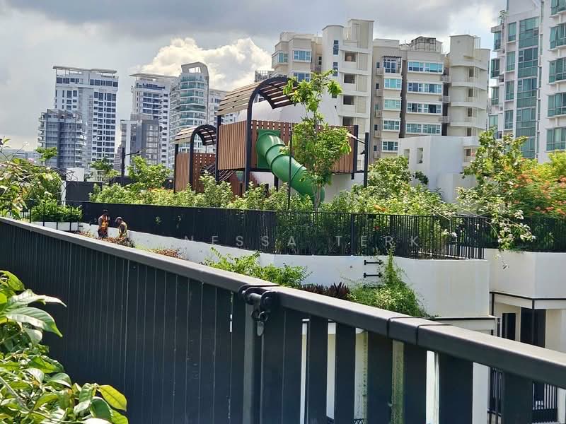 Jervois Mansion, 14 Jervois Close, 3 Bedrooms, 1,302 sqft, Condominium For Rent, by Vanessa Terk, 500147497 - Exterior - PropertyGuru.com.sg