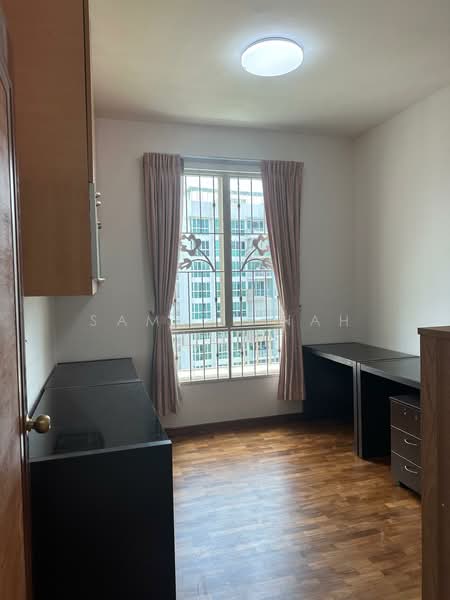 Yishun Emerald, 20 Canberra Drive, 3 Bedrooms, 1,184 sqft, Condominium For Rent, by Samuel Nah 蓝德明, 500147498 - Study - PropertyGuru.com.sg