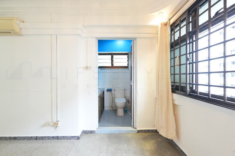 894B Woodlands Drive 50, 894B Woodlands Drive 50, 3 Bedrooms, 1,065 sqft, HDB Flat For Sale, by Lawrence Teo (赵世廷), 500147500 - Bathroom - PropertyGuru.com.sg