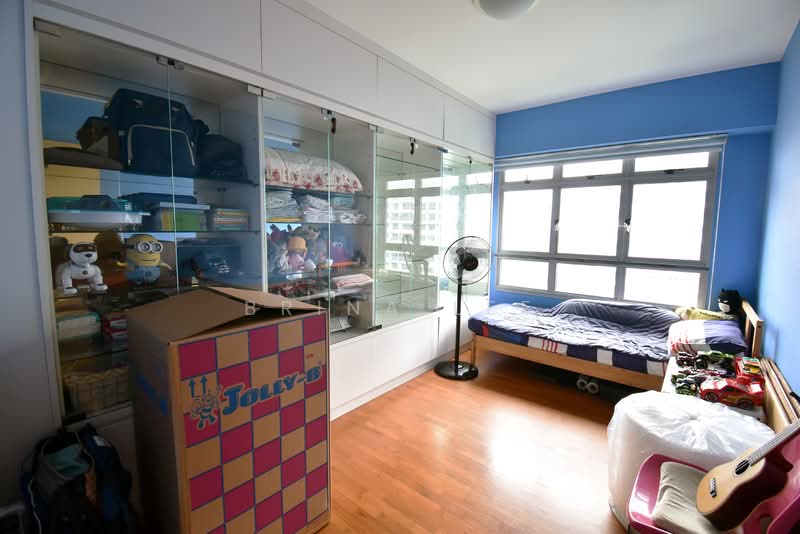 289A Punggol Place, 289A Punggol Place, 3 Bedrooms, 1,033 sqft, HDB Flat For Sale, by Brina Lee, 500147505 - Bedroom - PropertyGuru.com.sg