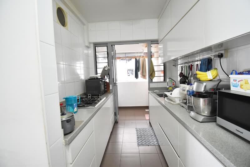 289A Punggol Place, 289A Punggol Place, 3 Bedrooms, 1,033 sqft, HDB Flat For Sale, by Brina Lee, 500147505 - Kitchen - PropertyGuru.com.sg