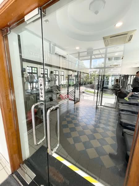 Cheap Bedroom @ Lorong Chuan MRT, , Room Rental, 60 sqft, Condominium For Rent, by Cindy Fu 付小姐, 500147514 - Gym - PropertyGuru.com.sg