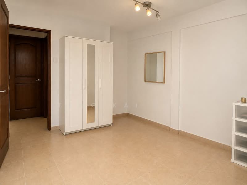 412 Commonwealth Avenue West, 412 Commonwealth Avenue West, 3 Bedrooms, 1,044 sqft, HDB Flat For Sale, by Teng Kai Yun, 500147519 - Bedroom - PropertyGuru.com.sg