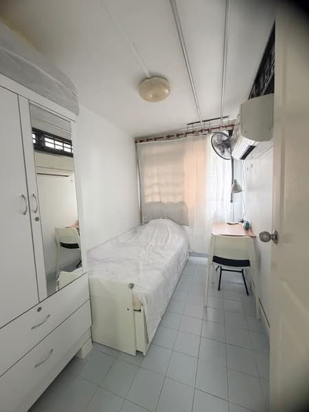 115 Lorong 1 Toa Payoh, 115 Lorong 1 Toa Payoh, 3 Bedrooms, 699 sqft, HDB Flat For Sale, by Darren Lee CK, 500147521 - Bedroom - PropertyGuru.com.sg