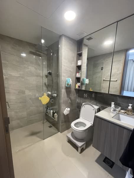 The Botany at Dairy Farm, 5 Dairy Farm Walk, 1 Bedroom, 710 sqft, Condominium For Sale, by Angeline Chan, 500147532 - Bathroom - PropertyGuru.com.sg