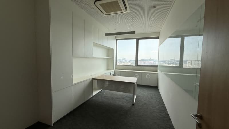 Jurong Detached Factory with Dormitory, Boon Lay / Jurong / Tuas, 155,000 sqft, Factory / Workshop (B2) For Sale, by Joshua Goh, 500147535 - Nicely fitted office - CommercialGuru.com.sg