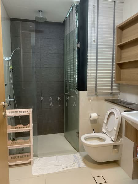 The Trilinq, 28A Jalan Lempeng, 3 Bedrooms, 936 sqft, Condominium For Rent, by Sabrina Alias, 500147537 - Bathroom - PropertyGuru.com.sg