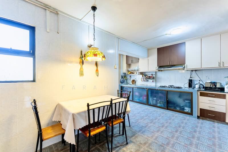 407 Pandan Gardens, 407 Pandan Gardens, 3 Bedrooms, 104 sqft, HDB Flat For Sale, by Farah Zack, 500147538 - Kitchen - PropertyGuru.com.sg