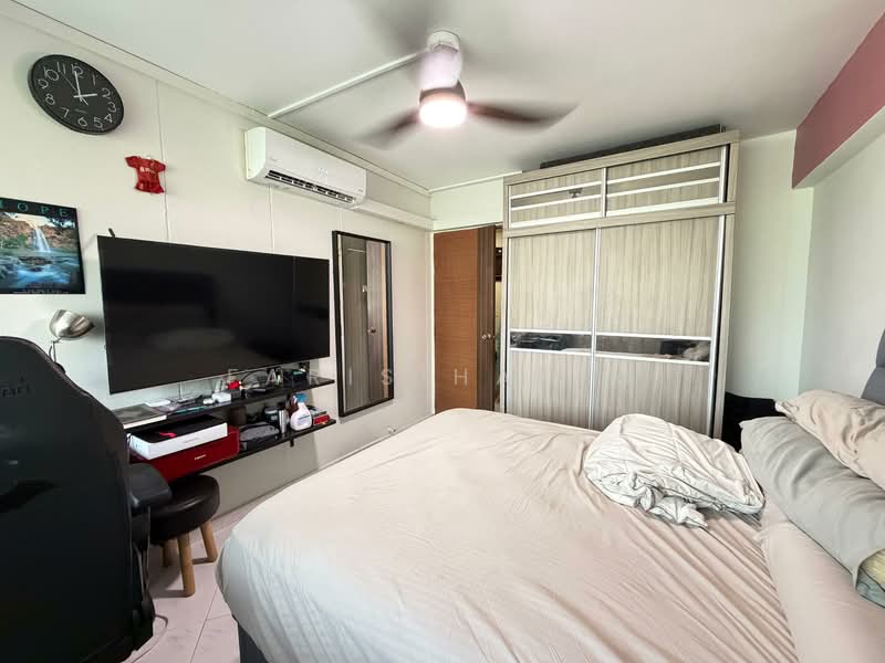 542 Hougang Avenue 8, 542 Hougang Avenue 8, 3 Bedrooms, 1,173 sqft, HDB Flat For Sale, by Faris Hakim, 500147543 - Bedroom - PropertyGuru.com.sg