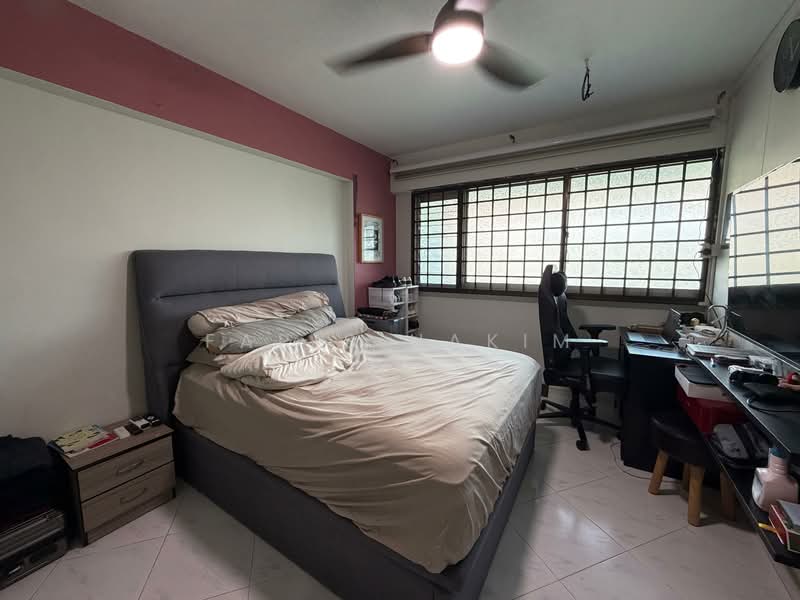 542 Hougang Avenue 8, 542 Hougang Avenue 8, 3 Bedrooms, 1,173 sqft, HDB Flat For Sale, by Faris Hakim, 500147543 - Bedroom - PropertyGuru.com.sg