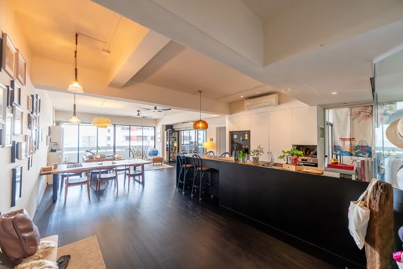 Ocean Park, 526 East Coast Road, 3 Bedrooms, 2,110 sqft, Condominium For Rent, by Alerie Huang, 500147545 - Living Room - PropertyGuru.com.sg