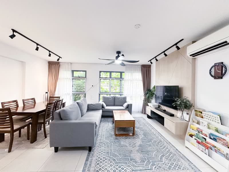 618A Tampines Street 61, 618A Tampines Street 61, 3 Bedrooms, 1,216 sqft, HDB Flat For Sale, by Adee Salleh, 500147548 - Living Room - PropertyGuru.com.sg