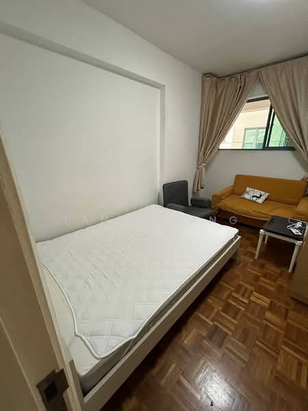 West Bay Condo, 50 West Coast Crescent, 2 Bedrooms, 872 sqft, Condominium For Rent, by Yang Liang Tan, 500147566 - Bedroom - PropertyGuru.com.sg