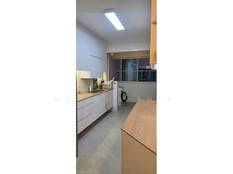 453A Bukit Batok West Avenue 6, 453A Bukit Batok West Avenue 6, 3 Bedrooms, 1,001 sqft, HDB Flat For Sale, by Melinda Thia, 500147568 - Kitchen - PropertyGuru.com.sg