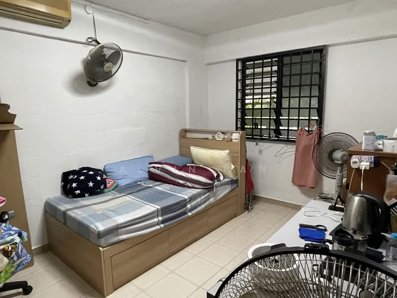 223 Serangoon Avenue 4, 223 Serangoon Avenue 4, 2 Bedrooms, 721 sqft, HDB Flat For Sale, by Alvin Tan, 500147569 - Bedroom - PropertyGuru.com.sg