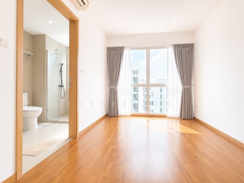 Forestville, 48 Woodlands Drive 16, 5 Bedrooms, 2,379 sqft, Executive Condominium For Sale, by Kasper Toh, 500147571 - Bathroom - PropertyGuru.com.sg