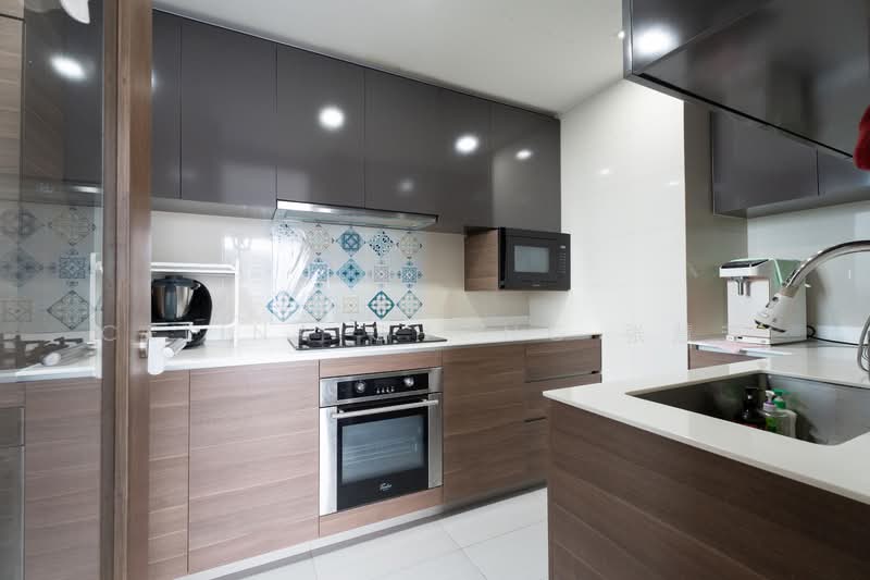 Foresque Residences, 107 Petir Road, 3 Bedrooms, 1,238 sqft, Condominium For Sale, by Celina Chong 张慧芳, 500147581 - Kitchen - PropertyGuru.com.sg