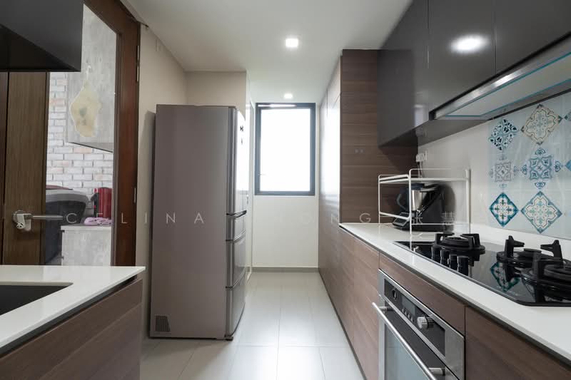 Foresque Residences, 107 Petir Road, 3 Bedrooms, 1,238 sqft, Condominium For Sale, by Celina Chong 张慧芳, 500147581 - Kitchen - PropertyGuru.com.sg