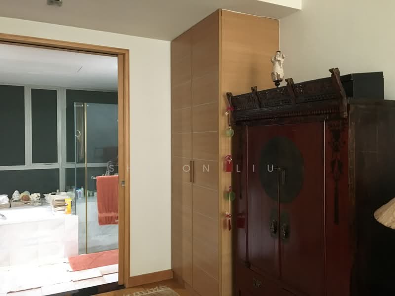 The Light @ Cairnhill, 19 Cairnhill Circle, 3 Bedrooms, 1,658 sqft, Condominium For Sale, by Sharon Liu, 500147585 - Bathroom - PropertyGuru.com.sg