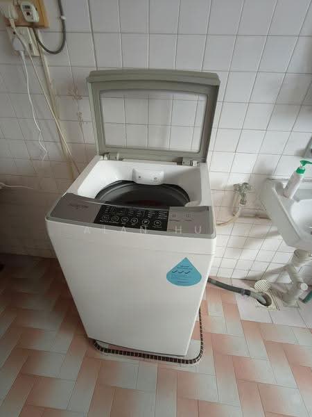 321 Ang Mo Kio Avenue 1, 321 Ang Mo Kio Avenue 1, Ang Mo Kio / Bishan / Thomson, Room Rental, 300 sqft, HDB Flat For Rent, by Alan Huy, 500147592 - Interior - PropertyGuru.com.sg