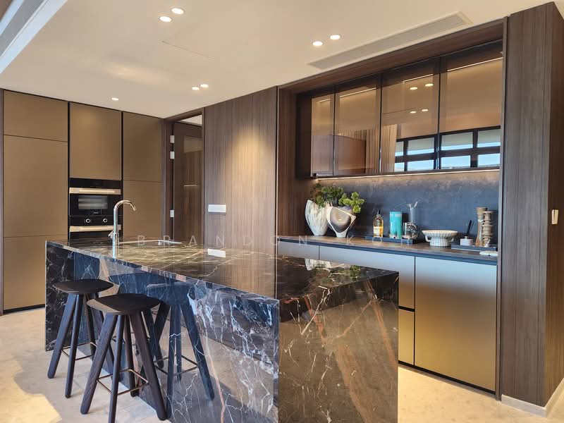 Tembusu Grand, 94 Jalan Tembusu, 5 Bedrooms, 2,691 sqft, Condominium For Sale, by Brandon Koh, 500147598 - Dry Kitchen - PropertyGuru.com.sg