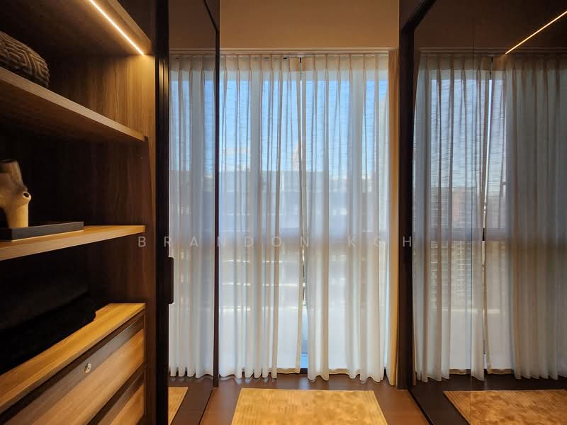Tembusu Grand, 94 Jalan Tembusu, 5 Bedrooms, 2,691 sqft, Condominium For Sale, by Brandon Koh, 500147598 - Junior Master Walkin Wardrobe - PropertyGuru.com.sg