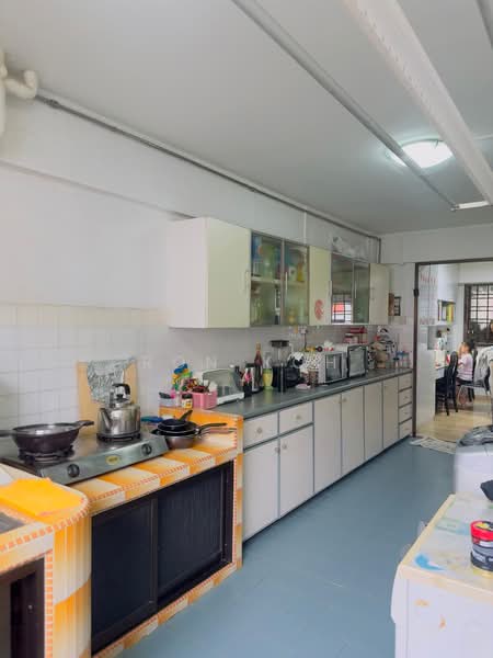 726 Yishun Street 71, 726 Yishun Street 71, 3 Bedrooms, 904 sqft, HDB Flat For Sale, by Ron Koh, 500147603 - Kitchen - PropertyGuru.com.sg