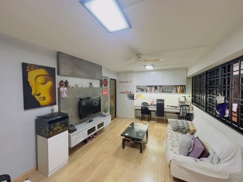726 Yishun Street 71, 726 Yishun Street 71, 3 Bedrooms, 904 sqft, HDB Flat For Sale, by Ron Koh, 500147603 - PropertyGuru.com.sg