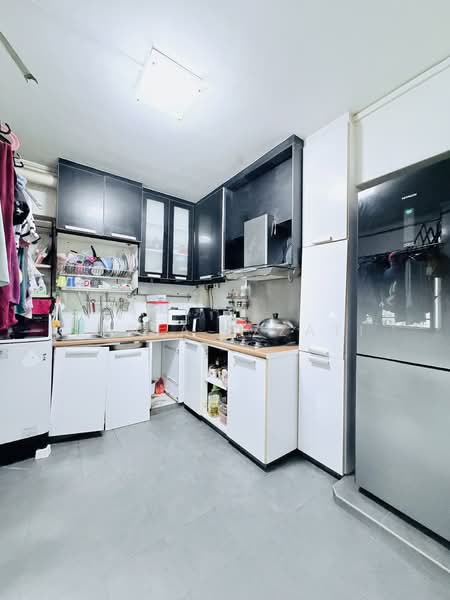 665 Woodlands Ring Road, 665 Woodlands Ring Road, 3 Bedrooms, 926 sqft, HDB Flat For Sale, by Lydia Izzati, 500147604 - Kitchen - PropertyGuru.com.sg
