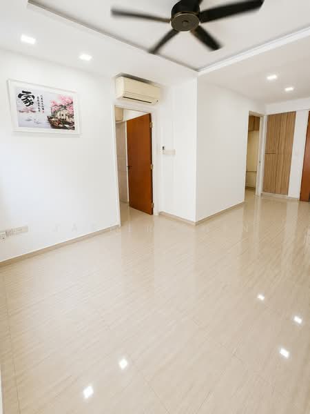 523B Tampines Central 7, 523B Tampines Central 7, 1 Bedroom, 506 sqft, HDB Flat For Sale, by Jasper Chan, 500147605 - Interior - PropertyGuru.com.sg