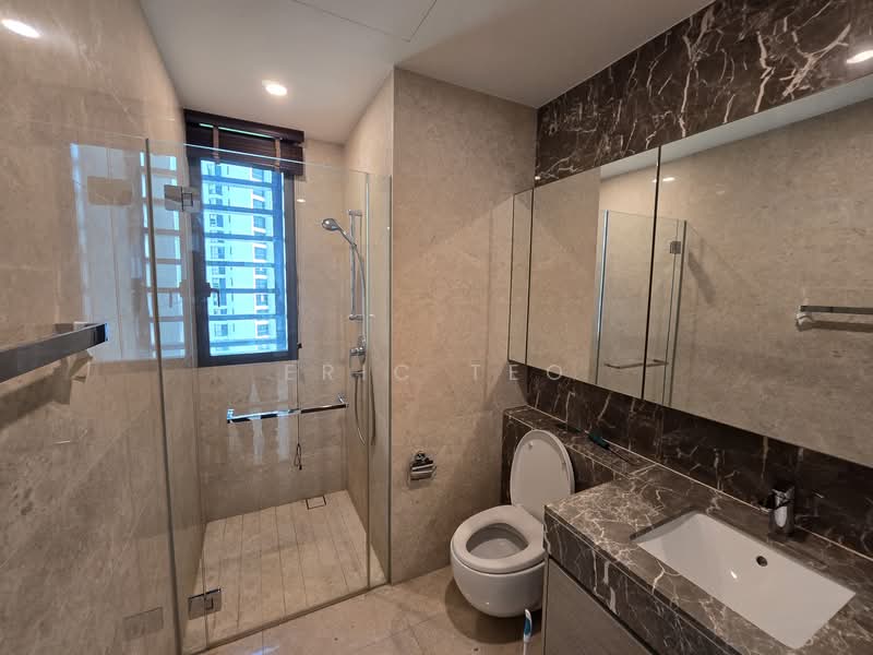 8 Saint Thomas, 8 Saint Thomas Walk, 3 Bedrooms, 1,152 sqft, Condominium For Rent, by Eric Teo, 500147609 - Bathroom - PropertyGuru.com.sg