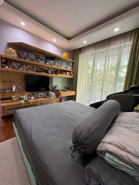 Ris Grandeur, 21 Elias Road, 3 Bedrooms, 1,292 sqft, Condominium For Rent, by Eileen Lau, 500147619 - Bedroom - PropertyGuru.com.sg