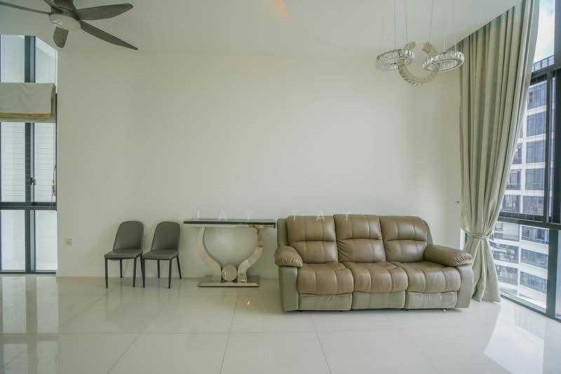 d'Leedon (Former Farrer Court), 7 Leedon Heights, 3 Bedrooms, 1,055 sqft, Condominium For Sale, by Jay Tay, 500147625 - Living Room - PropertyGuru.com.sg