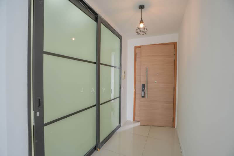 d'Leedon (Former Farrer Court), 7 Leedon Heights, 3 Bedrooms, 1,055 sqft, Condominium For Sale, by Jay Tay, 500147625 - Entrance - PropertyGuru.com.sg