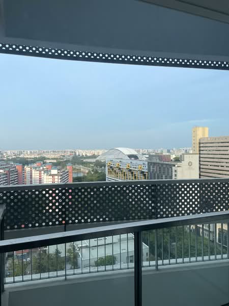 City Gate, 371 Beach Road, 2 Bedrooms, 560 sqft, Condominium For Rent, by Ken Goh, 500147628 - Unblock view - PropertyGuru.com.sg