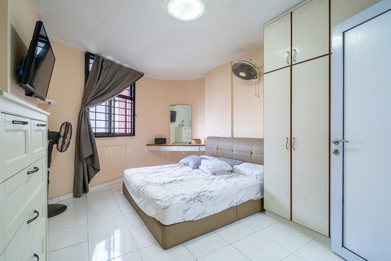 339A Sembawang Close, 339A Sembawang Close, 4 Bedrooms, 1,195 sqft, HDB Flat For Sale, by Wayne Tang, 500147631 - Bedroom - PropertyGuru.com.sg