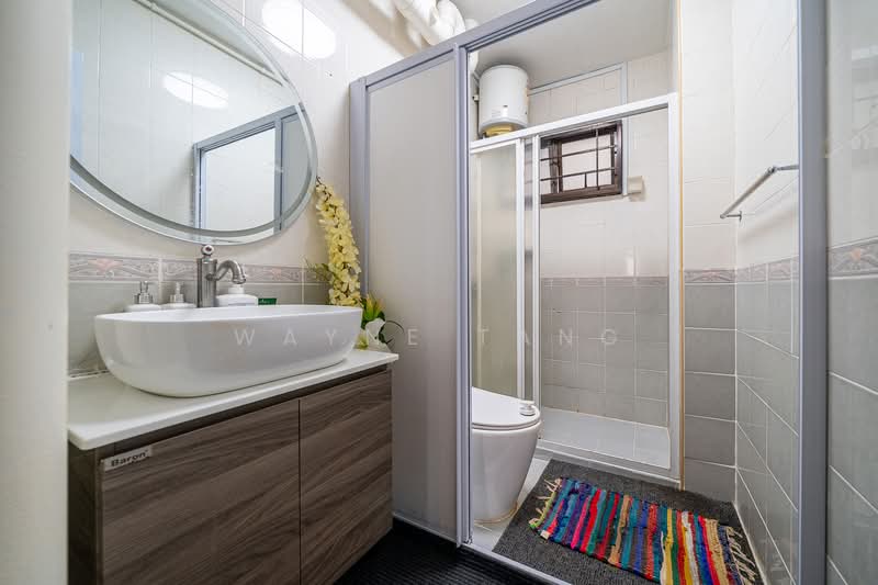 339A Sembawang Close, 339A Sembawang Close, 4 Bedrooms, 1,195 sqft, HDB Flat For Sale, by Wayne Tang, 500147631 - Bathroom - PropertyGuru.com.sg
