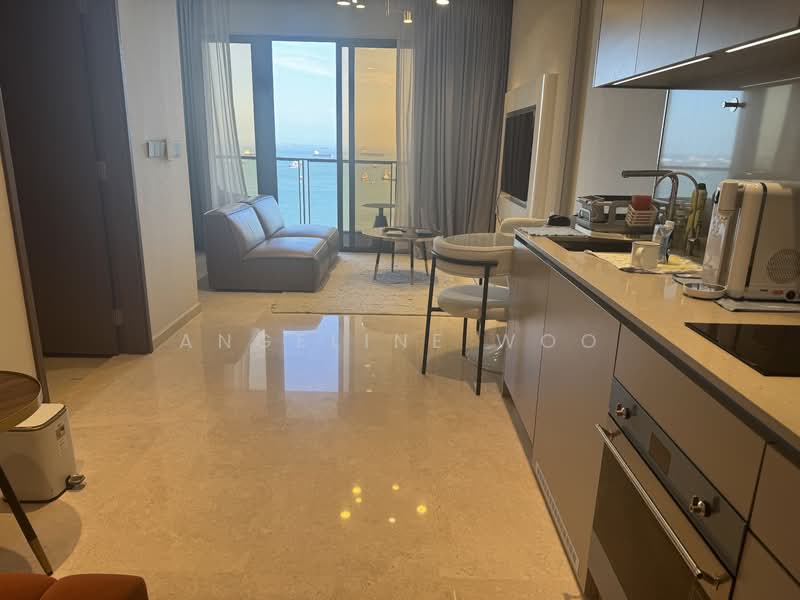 Seaside Residences, 10 Siglap Link, Studio, 560 sqft, Apartment For Sale, by Angeline Woo, 500147632 - Living Room - PropertyGuru.com.sg