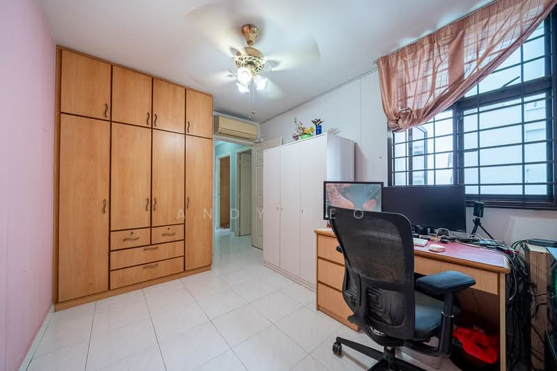 339A Sembawang Close, 339A Sembawang Close, 4 Bedrooms, 1,195 sqft, HDB Flat For Sale, by Andy Neo, 500147636 - Study - PropertyGuru.com.sg