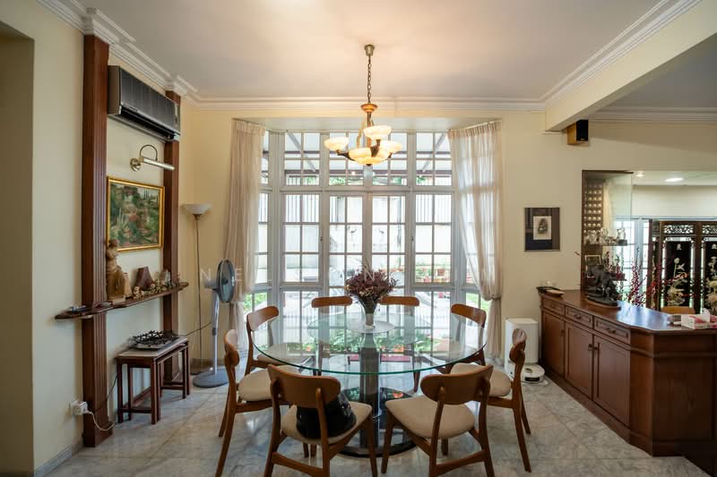 Brighton Crescent, Brighton Crescent, 5 Bedrooms, 4,000 sqft, Semi-Detached House For Sale, by Nelson Lim, 500147647 - Dining Room - PropertyGuru.com.sg