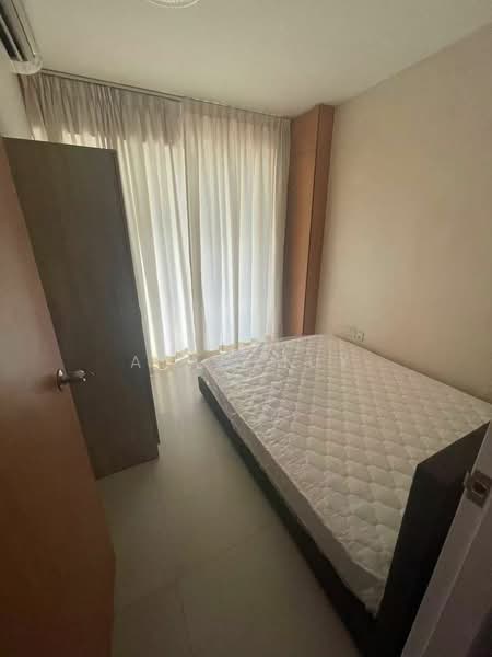 The Anchorage, 370 Alexandra Road, Room Rental, 200 sqft, Condominium For Rent, by Alan Huy, 500147652 - Bedroom - PropertyGuru.com.sg