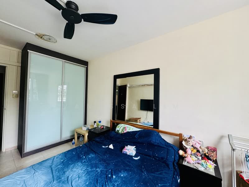 221 Simei Street 4, 221 Simei Street 4, 4 Bedrooms, 1,313 sqft, HDB Flat For Sale, by Vanessa Lim, 500147666 - Bedroom - PropertyGuru.com.sg