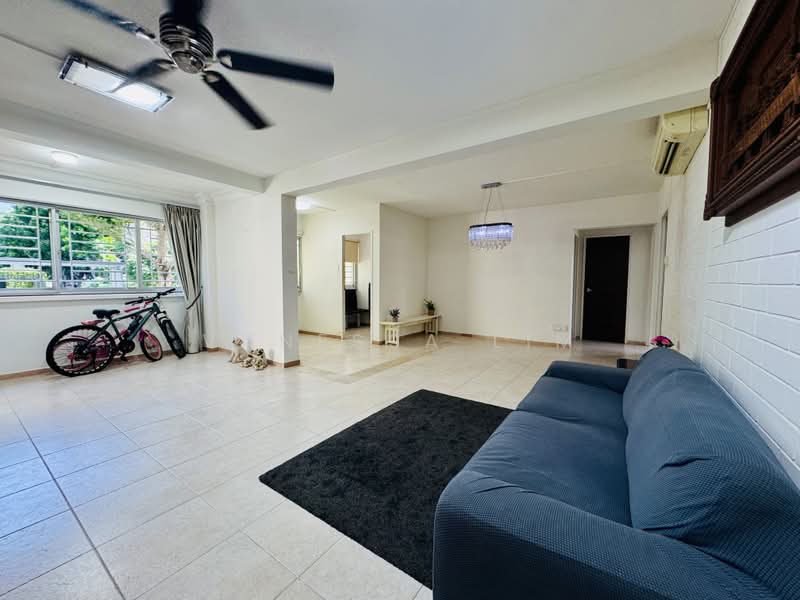 221 Simei Street 4, 221 Simei Street 4, 4 Bedrooms, 1,313 sqft, HDB Flat For Sale, by Vanessa Lim, 500147666 - PropertyGuru.com.sg