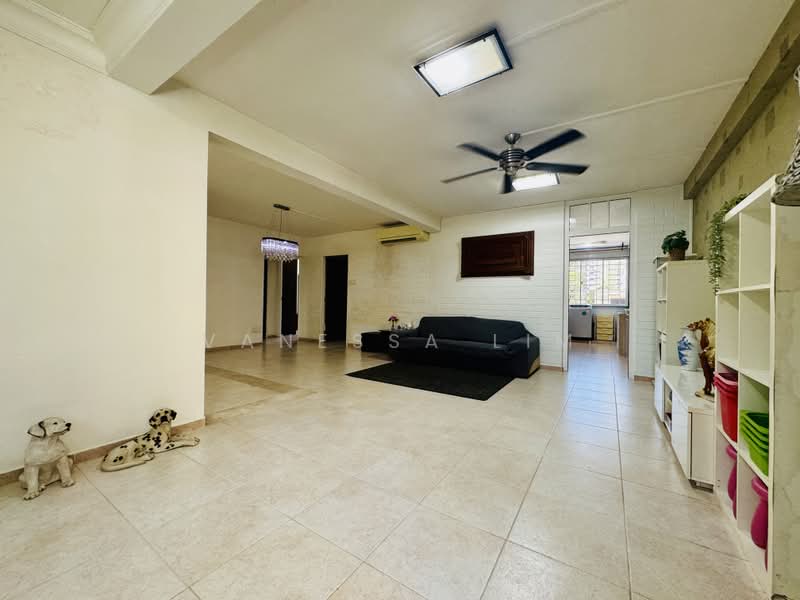 221 Simei Street 4, 221 Simei Street 4, 4 Bedrooms, 1,313 sqft, HDB Flat For Sale, by Vanessa Lim, 500147666 - PropertyGuru.com.sg