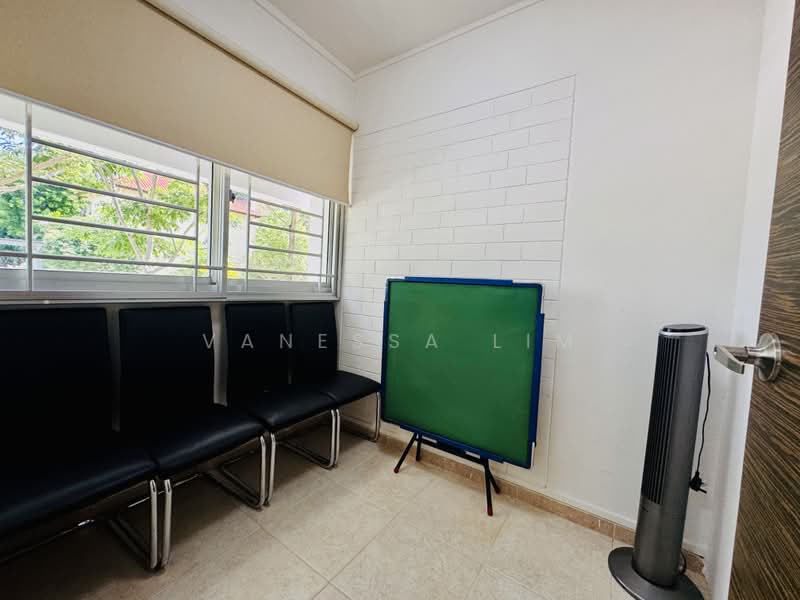 221 Simei Street 4, 221 Simei Street 4, 4 Bedrooms, 1,313 sqft, HDB Flat For Sale, by Vanessa Lim, 500147666 - PropertyGuru.com.sg