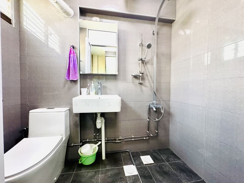 221 Simei Street 4, 221 Simei Street 4, 4 Bedrooms, 1,313 sqft, HDB Flat For Sale, by Vanessa Lim, 500147666 - PropertyGuru.com.sg